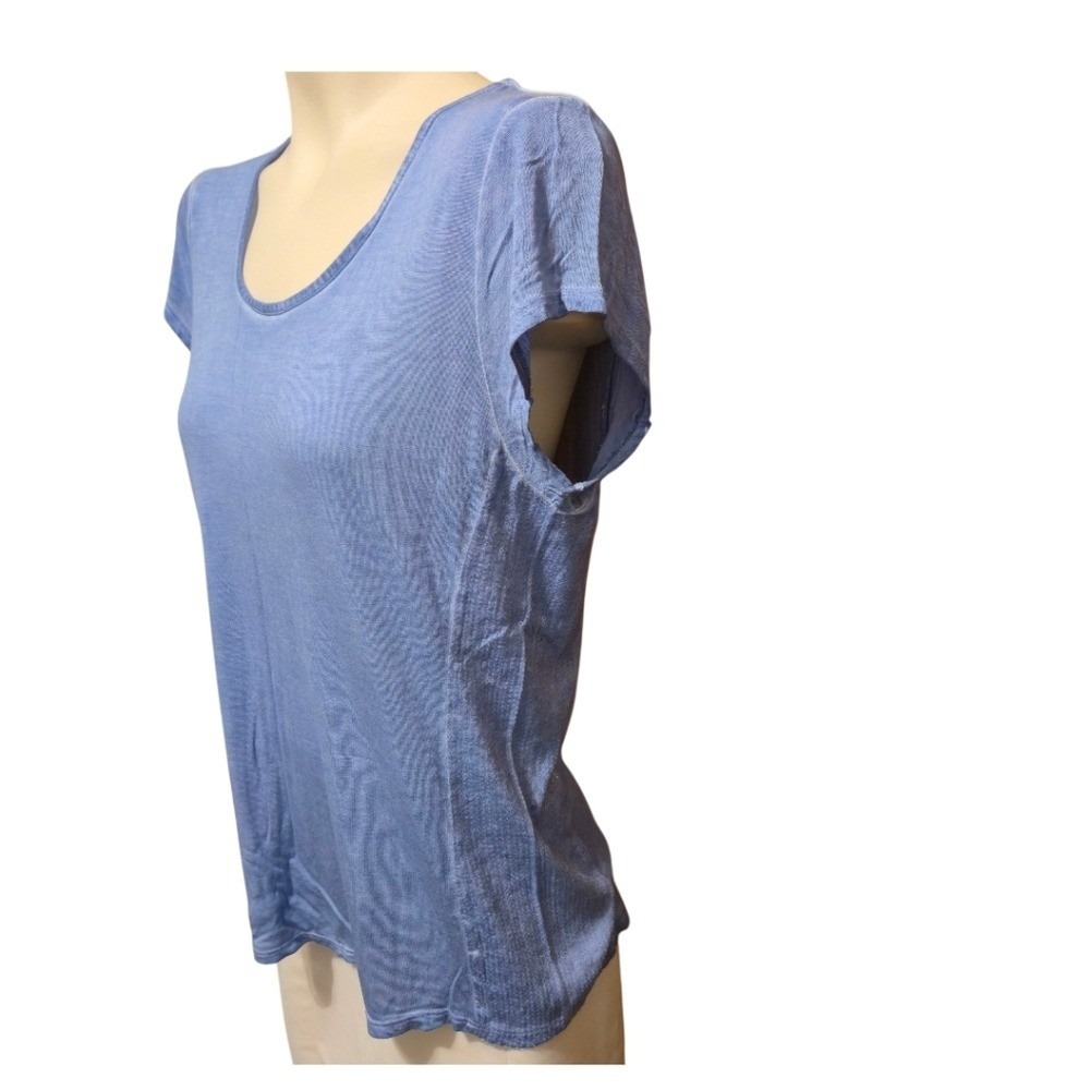 CROSBY Sequin Embelished‎ Sides Round Neck And Hem Light Faded Blue Size Medium